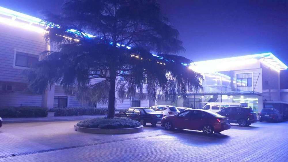 Blue House Hotel - Pudong International Airport Shanghai Extérieur photo